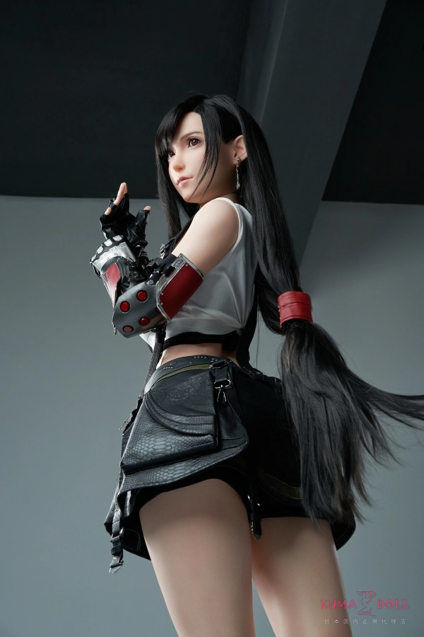 Game Lady No.03_1 ティファ 167cm Dカップ 全身プロポーション