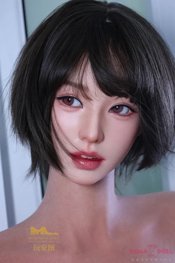 Real Lady T1 159cm Hカップ 超擬真の肌テクスチャ クローズアップ