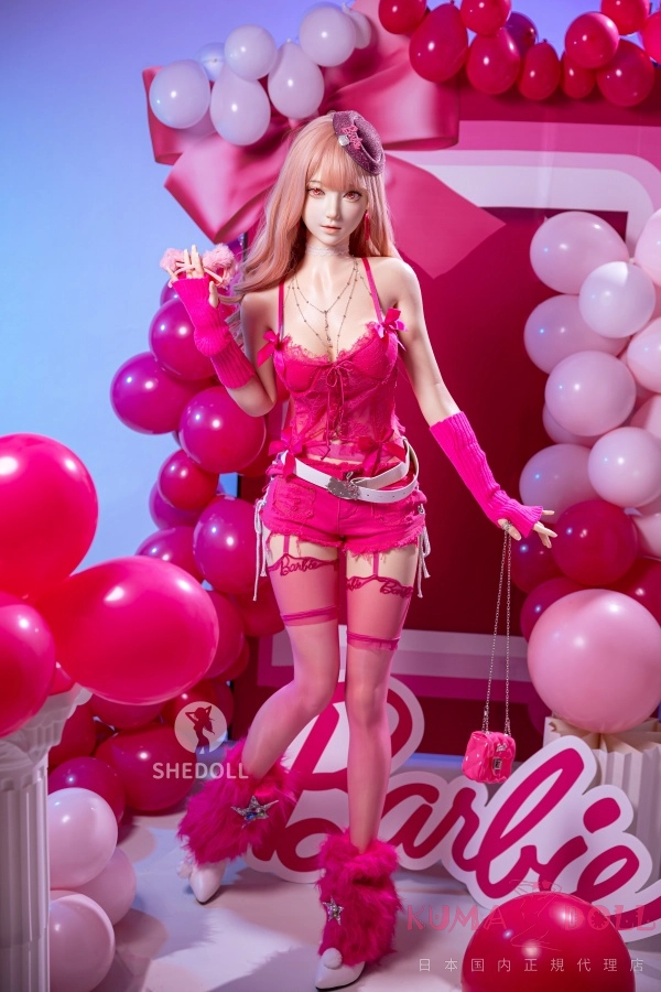 SHEDOLL 江小棠 160cm Cカップ 2.0ヘッド ギャラリー画像 5：横向きのポーズ。160cm × Cカップ の自然な体型ラインと、2.0ヘッドの立体感あるフェイスラインが伝わります。