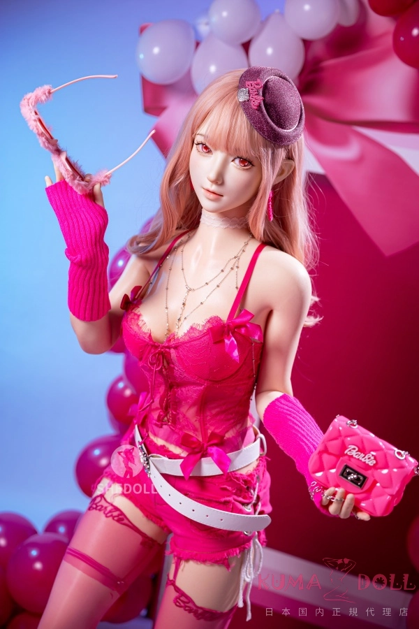 SHEDOLL 江小棠 160cm Cカップ 2.0ヘッド ギャラリー画像 6：クローズアップ。SHEDOLL 2.0ヘッドの口開閉機構と毛穴再現・リアルメイクの精度が確認できるカットです。