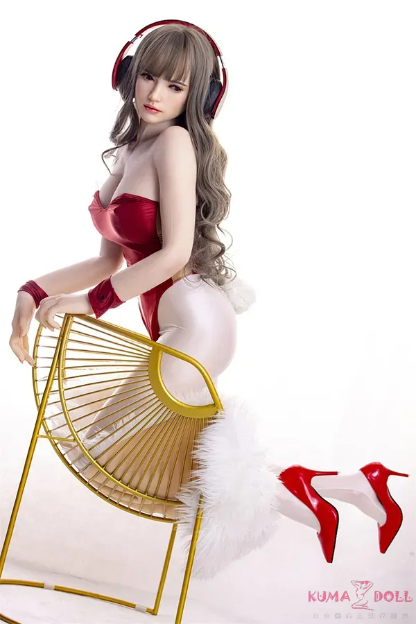 Top-Sino T9 Miyin 150cm Dカップ ギャラリー画像 4：全身バランスショットです。爆撃機シリーズの入口モデルとして、本機種が選ばれる理由となる素体の上品さが感じられるカットとなります。