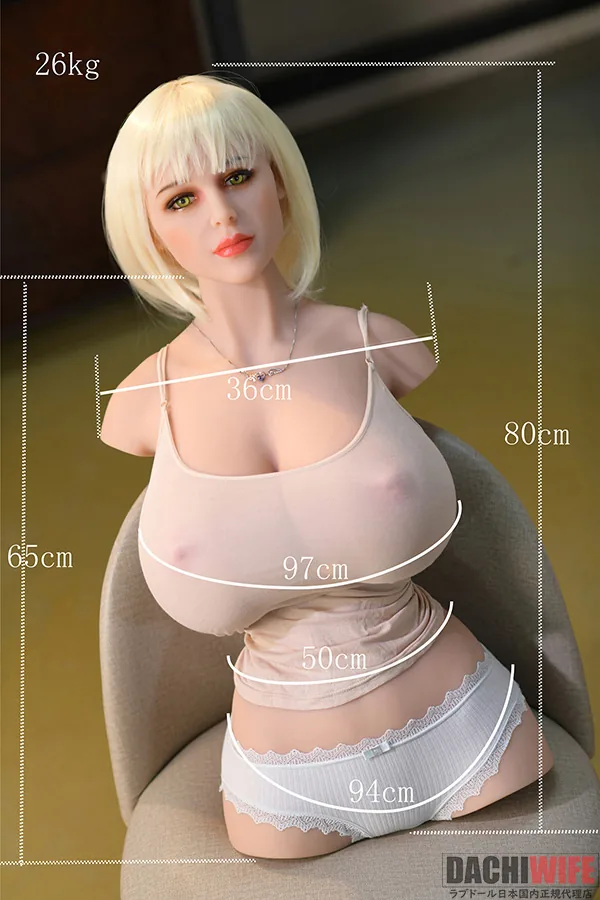 6Ye Doll #204 80cm トルソー ギャラリー画像 6:クローズアップ。ピンク乳首の発色と、Gカップ巨乳バストのボリュームが鮮明に確認できるカットです。