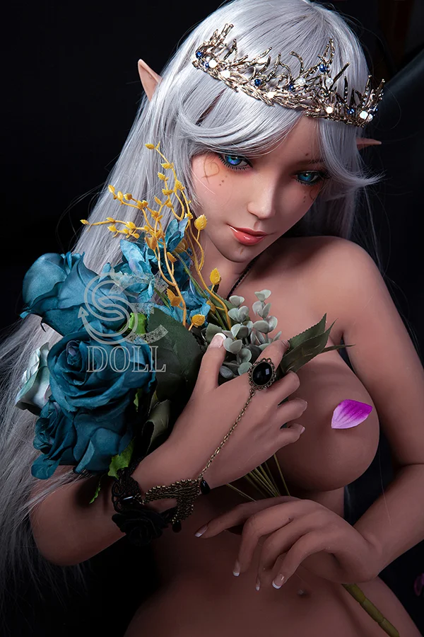 SEDOLL #022 Elf 150cm Eカップ ギャラリー画像 5:TPE 製エルフヘッドのクローズアップです。エルフ耳造形と、#022 Elf ヘッドの精細メイクが近距離で確認できます。