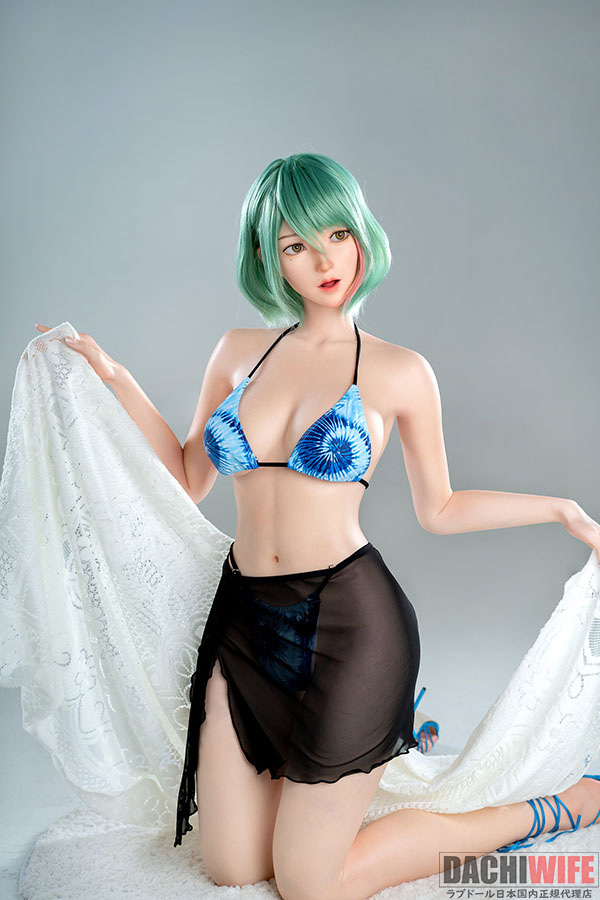 ZELEX GE107 172cm Fカップ ギャラリー画像 3:横向きのバストカットです。172cm のトールボディに対する Fカップ のたっぷりとした収まりと、フルシリコン特有のなめらかな曲線が確認できます。